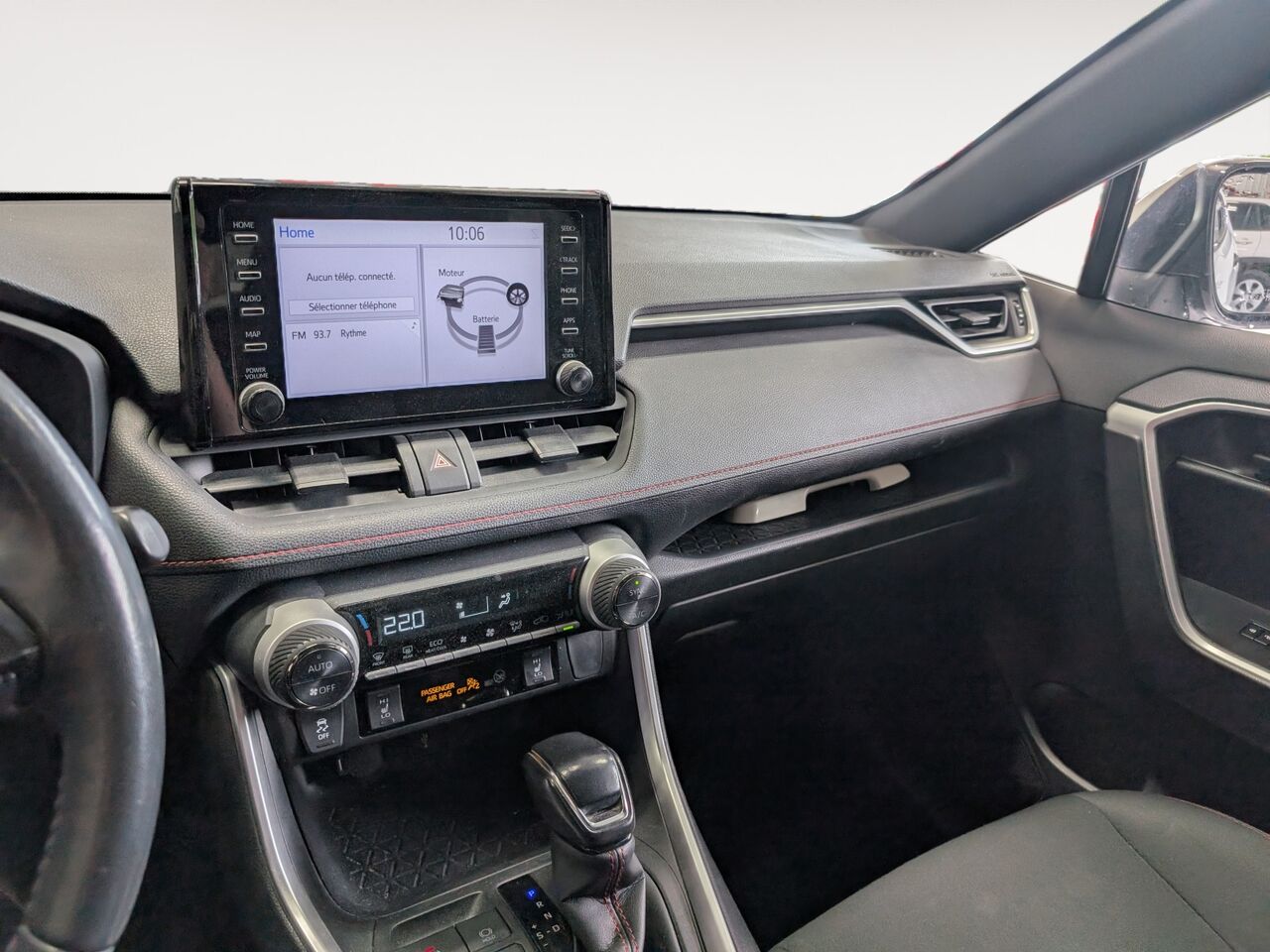 2021 Toyota RAV4 Prime - Image 10