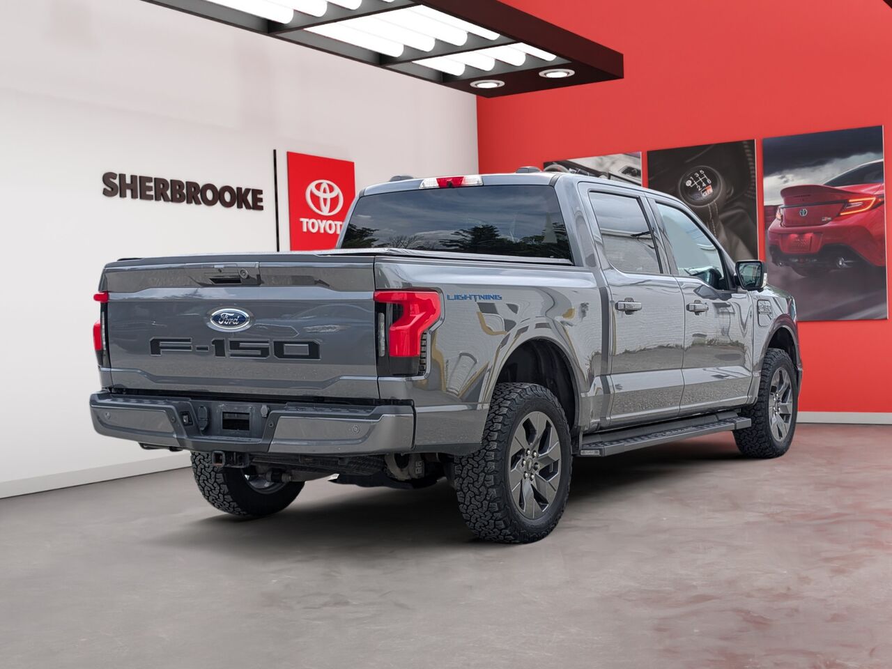 2023 Ford F-150 Lightning - Image 3