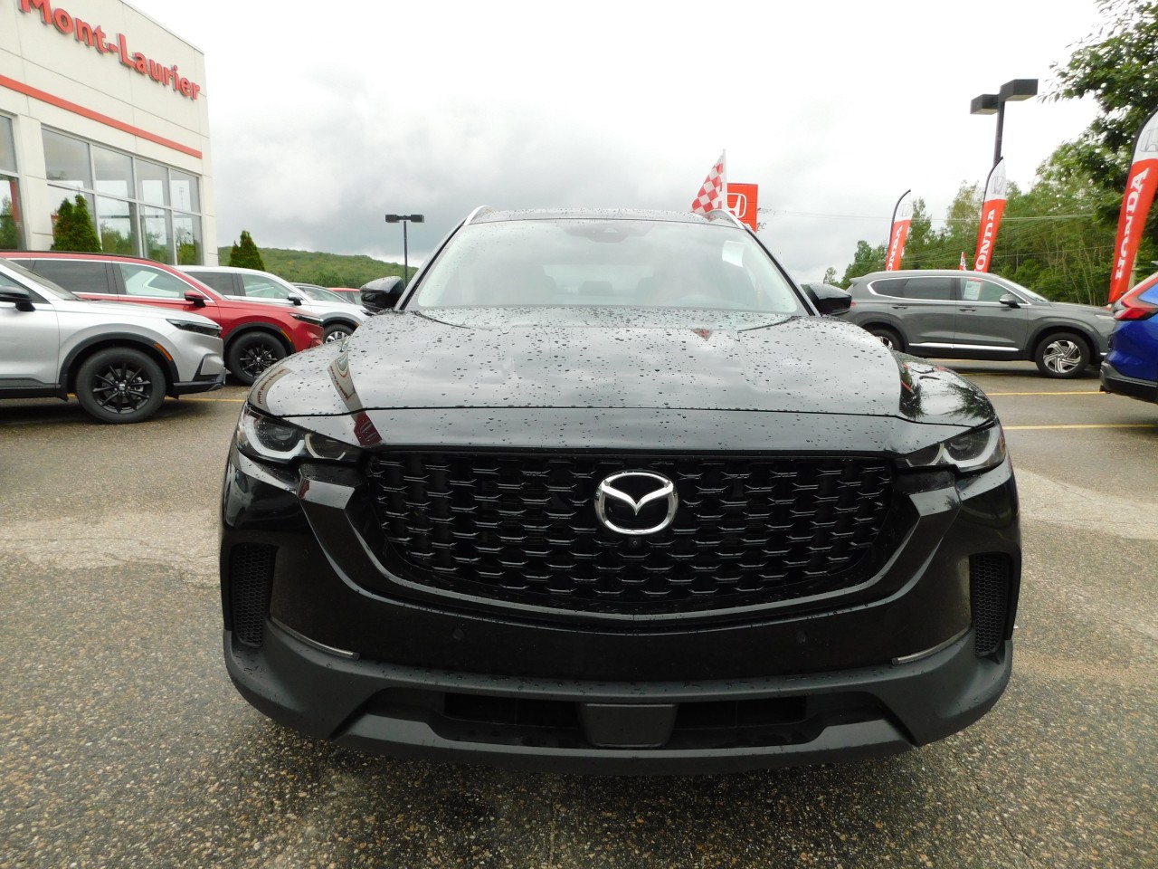 2023 Mazda CX-50 - Image 8