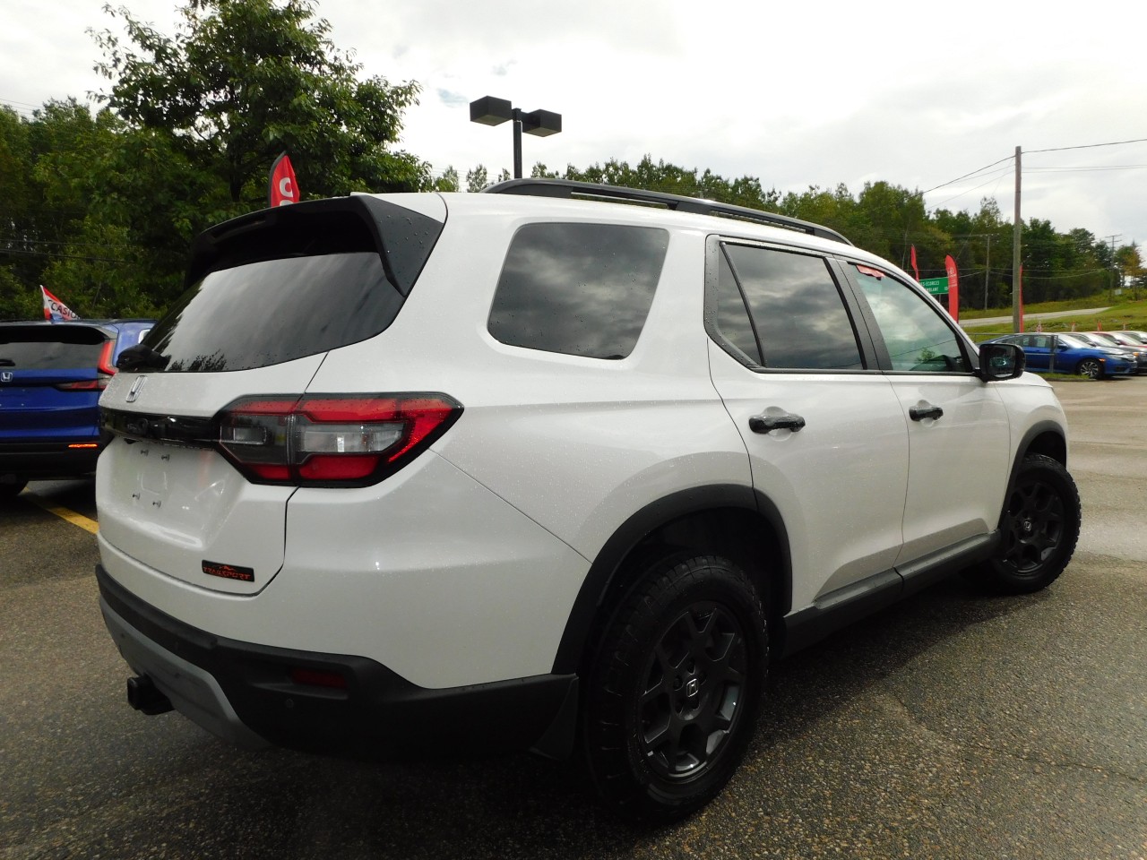 2025 Honda Pilot - Image 5