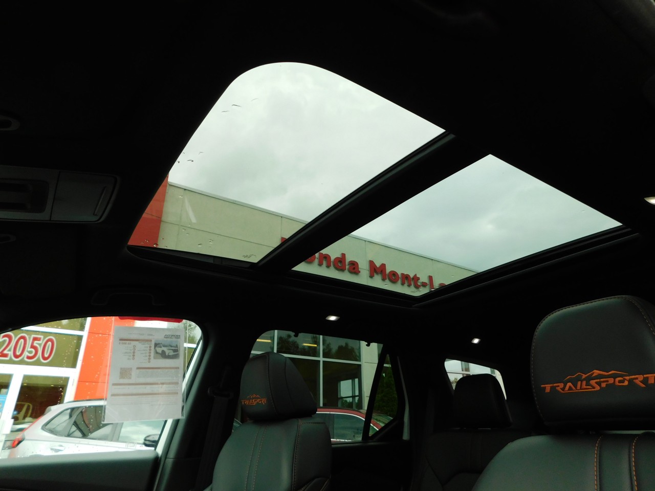 2025 Honda Pilot - Image 27