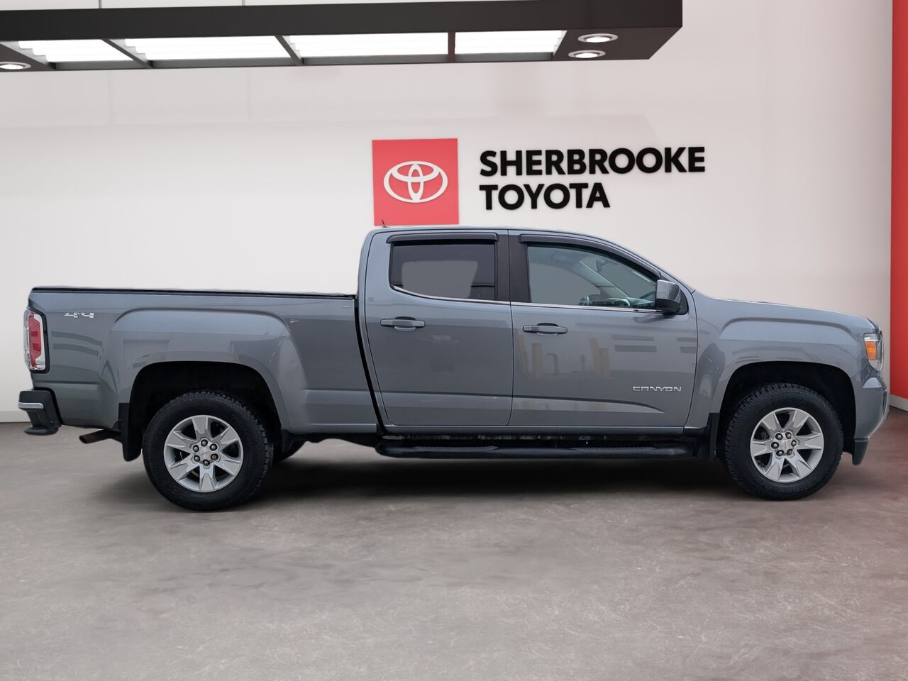 2018 GMC Canyon - Image 3