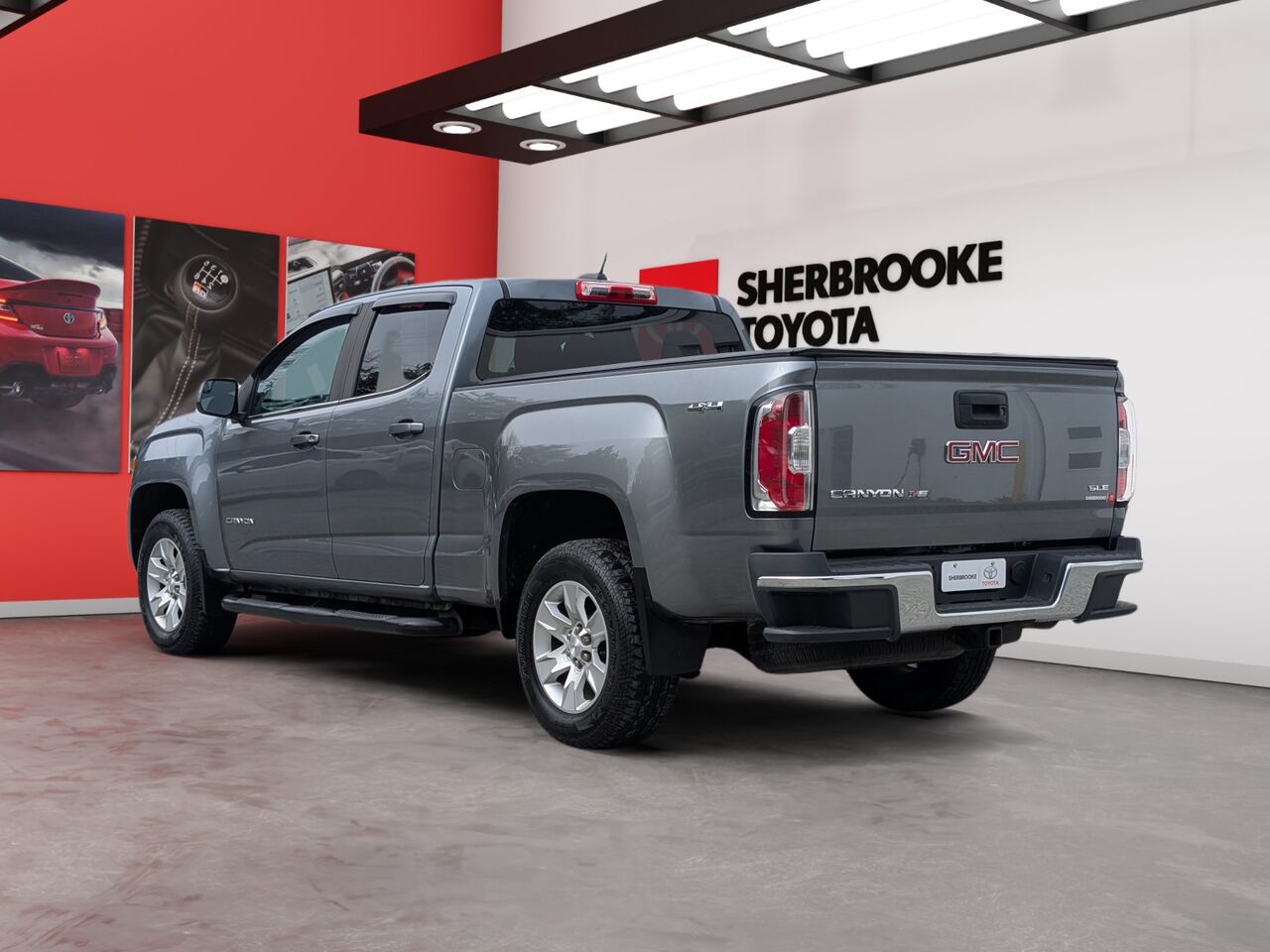 2018 GMC Canyon - Image 5