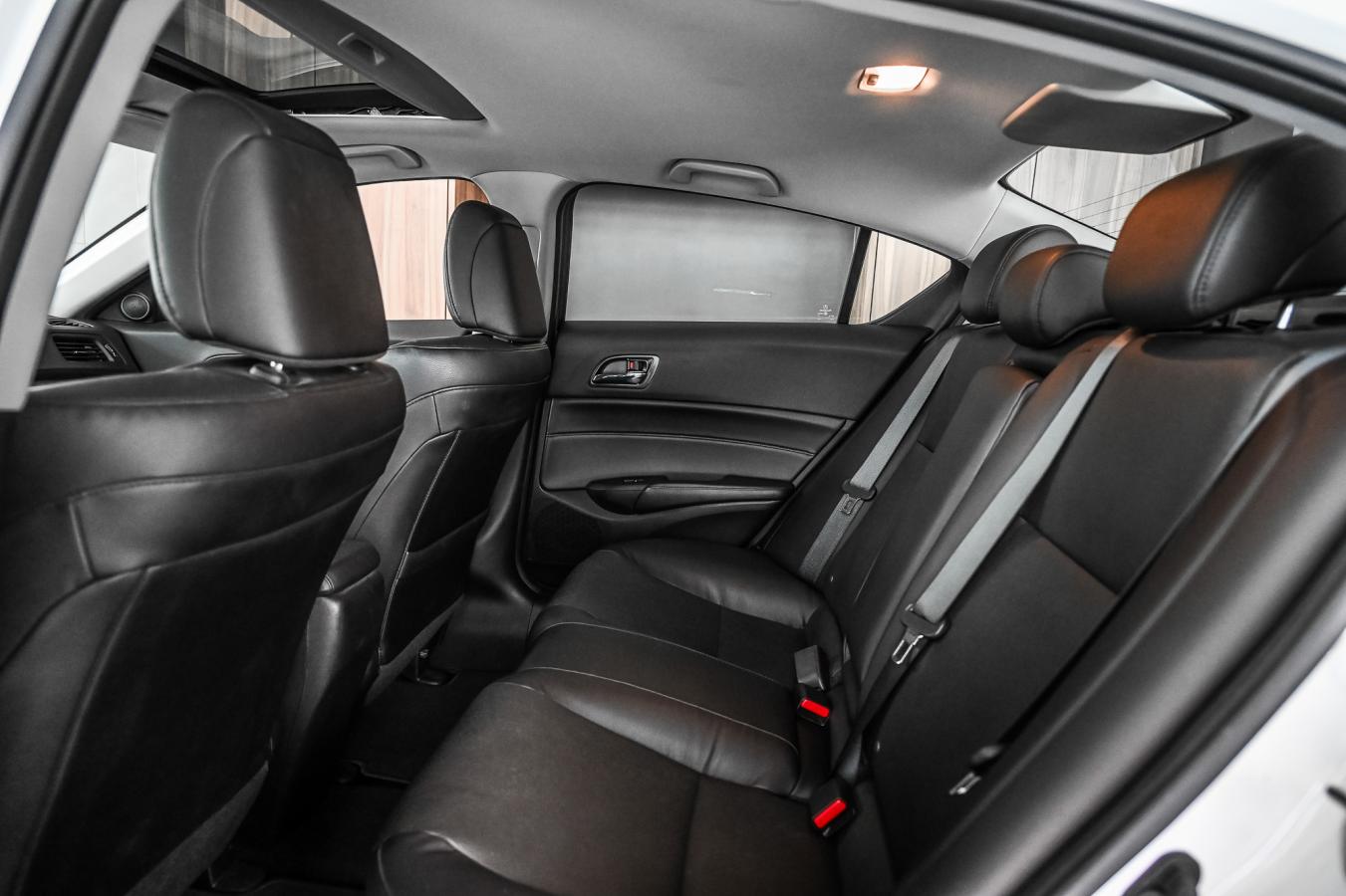 2017 Acura ILX - Image 25