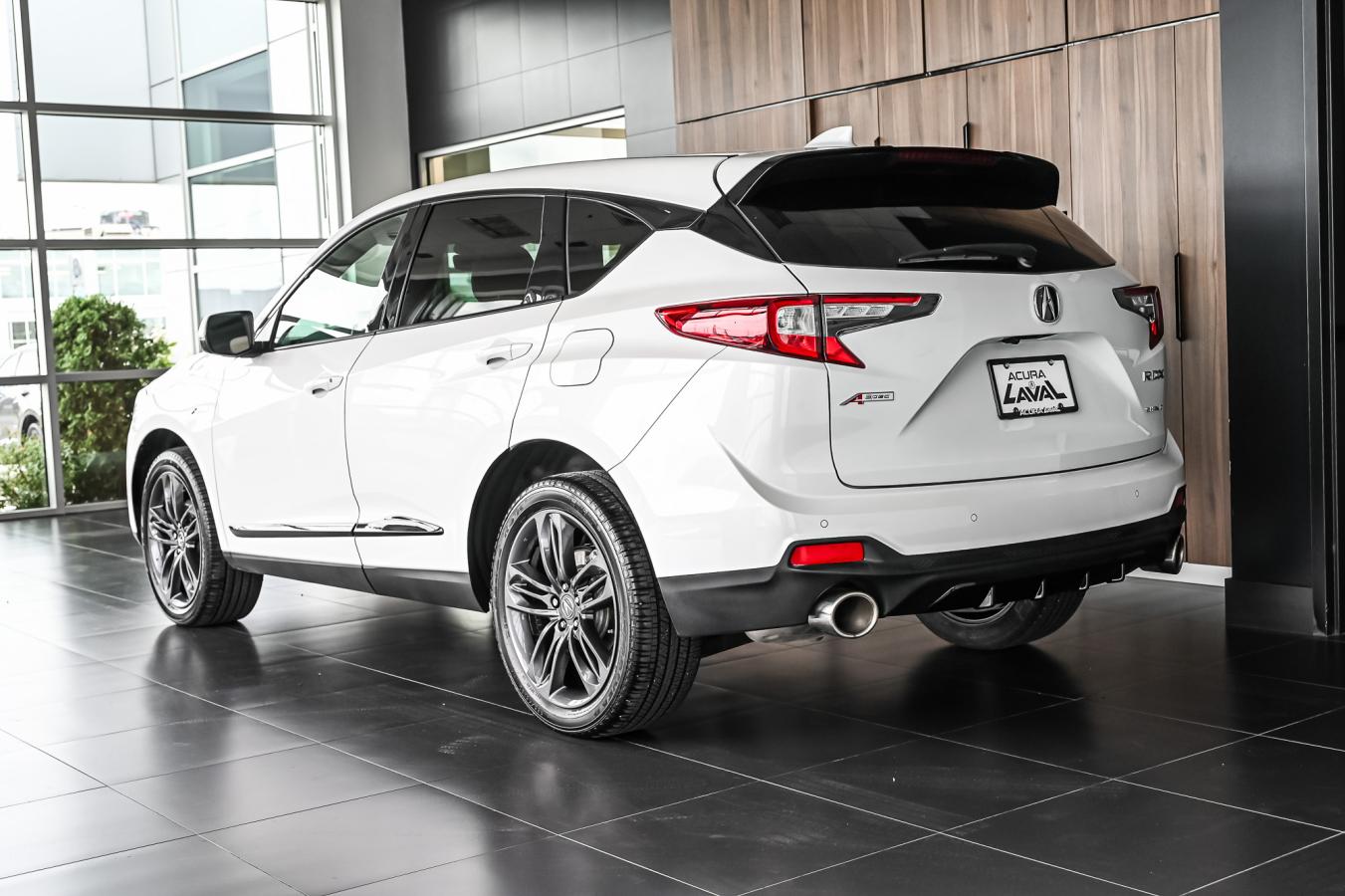 2024 Acura RDX - Image 9