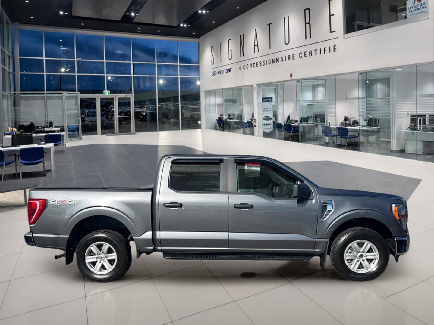 2022 Ford F-150 - Image 4