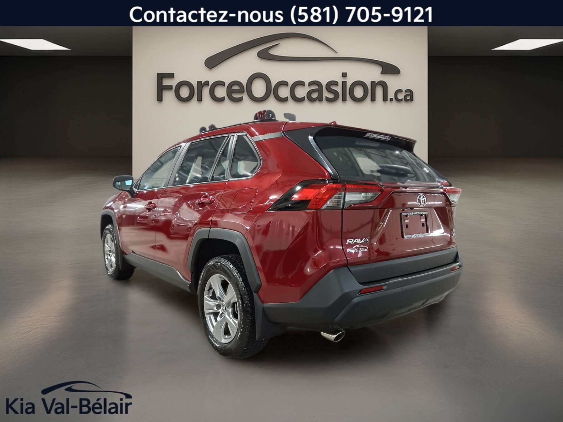 2024 Toyota RAV4 - Image 13