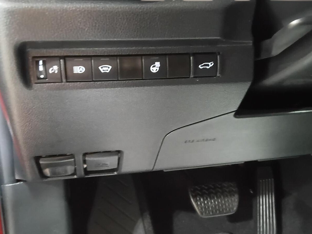 2024 Toyota RAV4 - Image 23