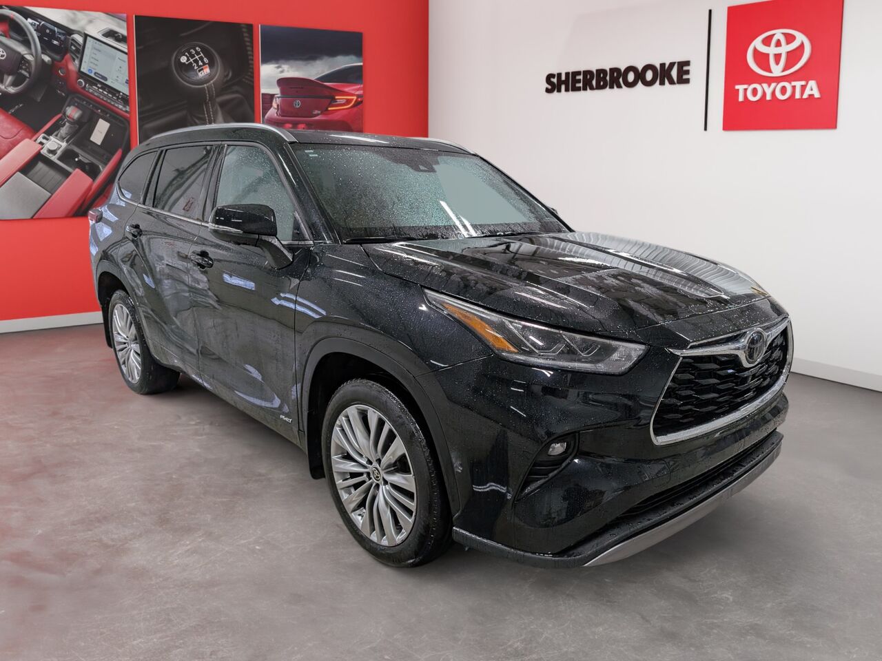 2025 Toyota Highlander Hybride - Image 3