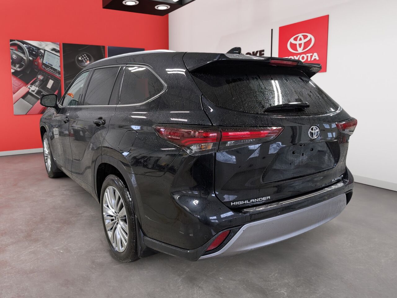 2025 Toyota Highlander Hybride - Image 6