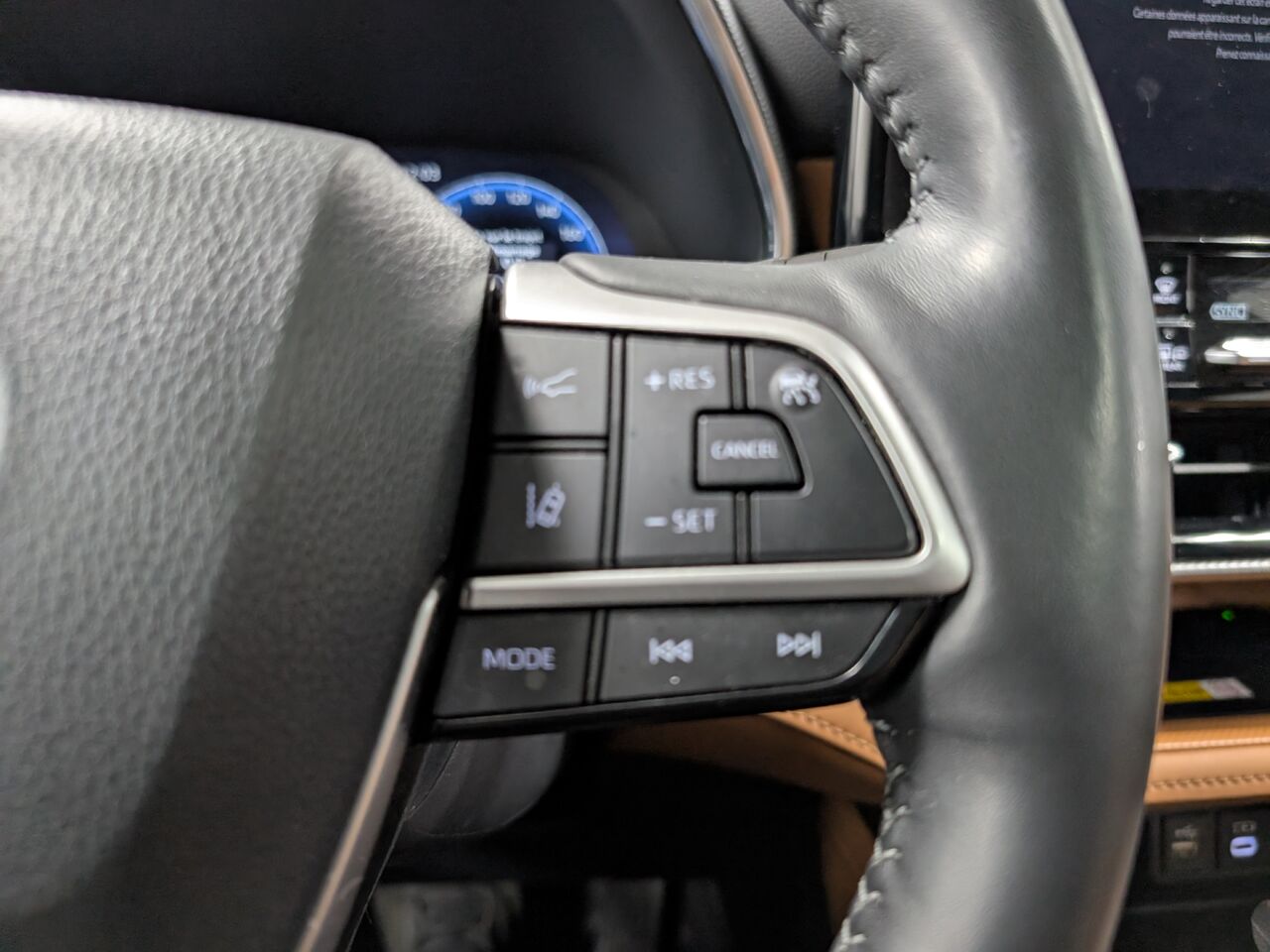 2025 Toyota Highlander Hybride - Image 15