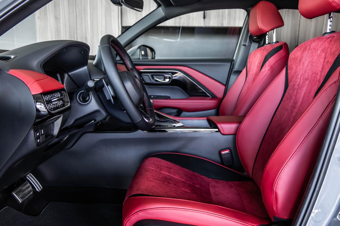 2026 Acura ADX - Image 15