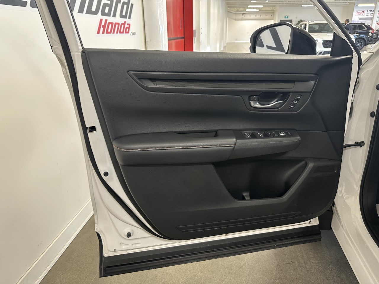 2024 Honda CR-V - Image 12