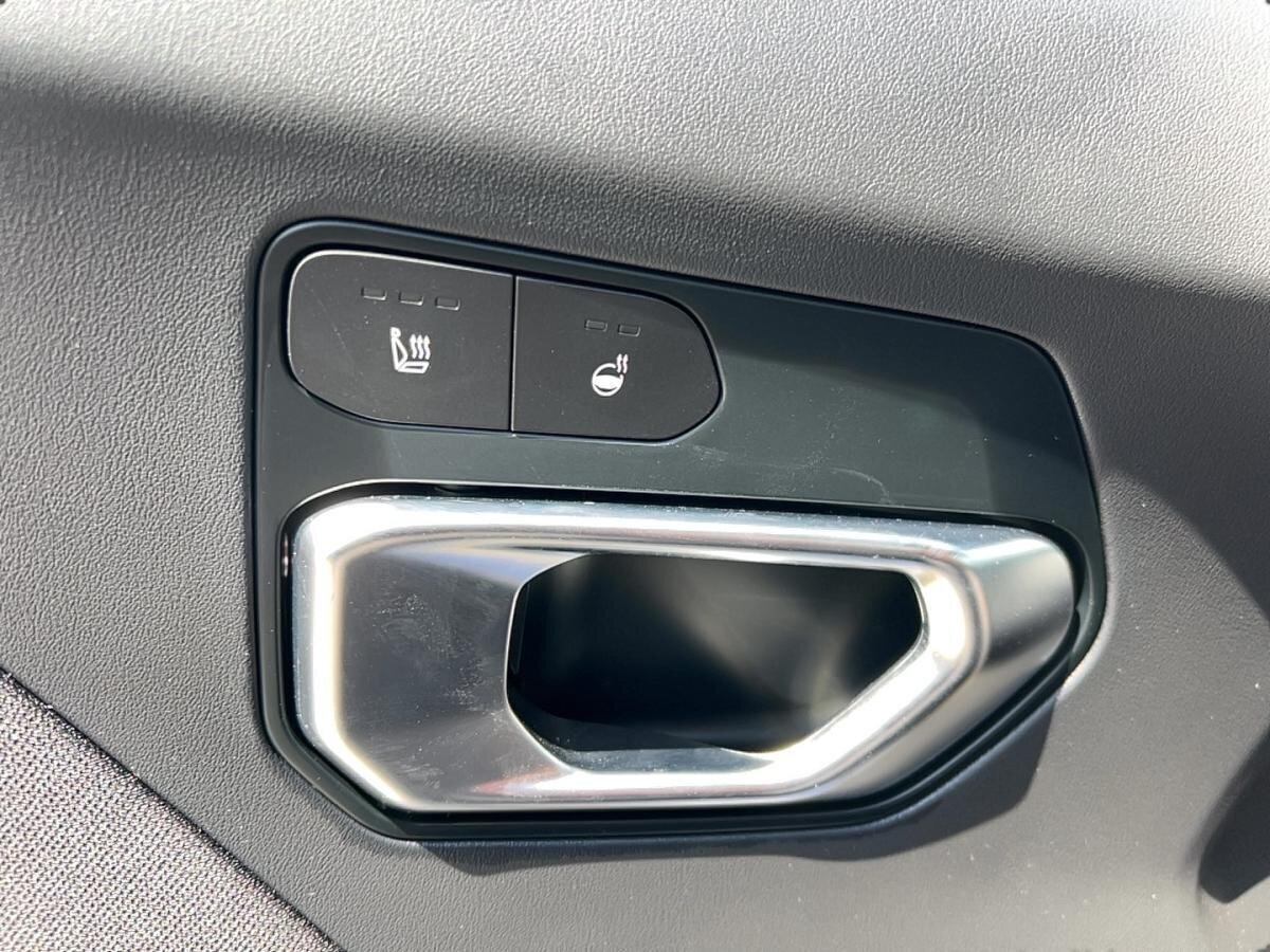 2026 Kia K4 - Image 14