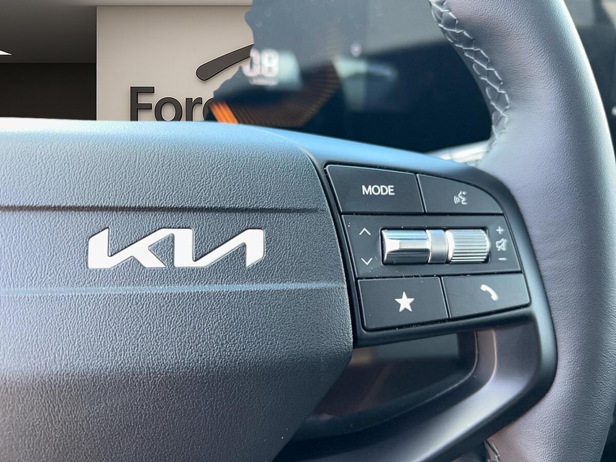 2026 Kia K4 - Image 18