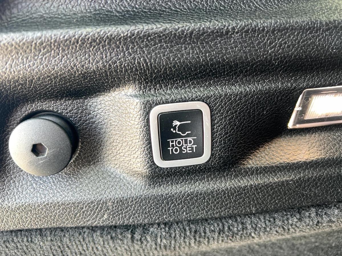 2023 Jeep Grand Cherokee L - Image 23