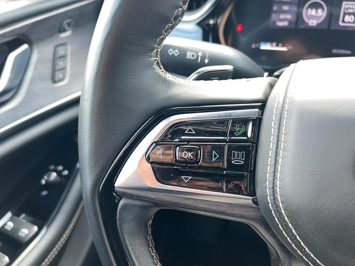2023 Jeep Grand Cherokee L - Image 25