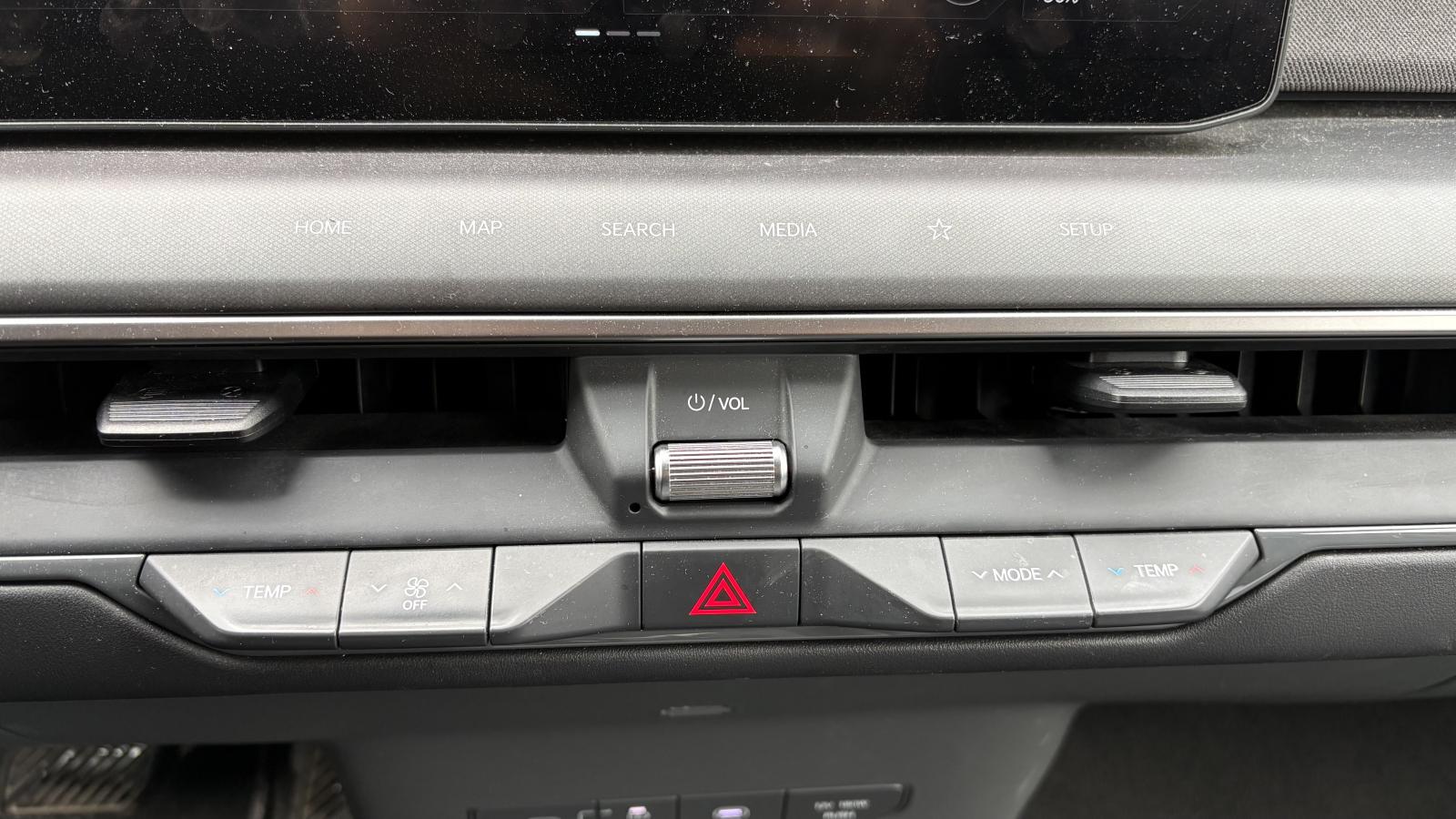 2024 Kia EV9 - Image 21