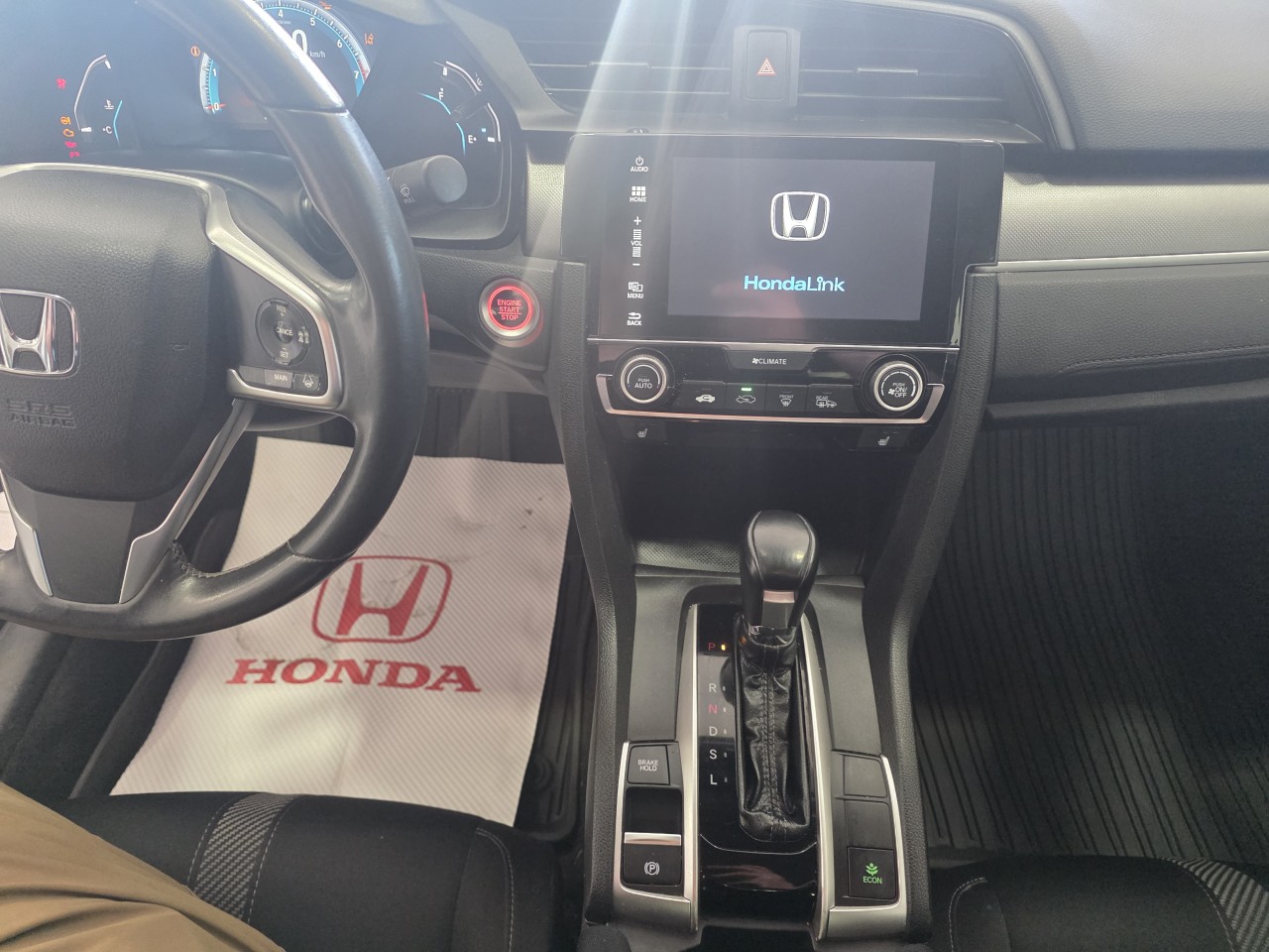 2018 Honda Civic - Image 12