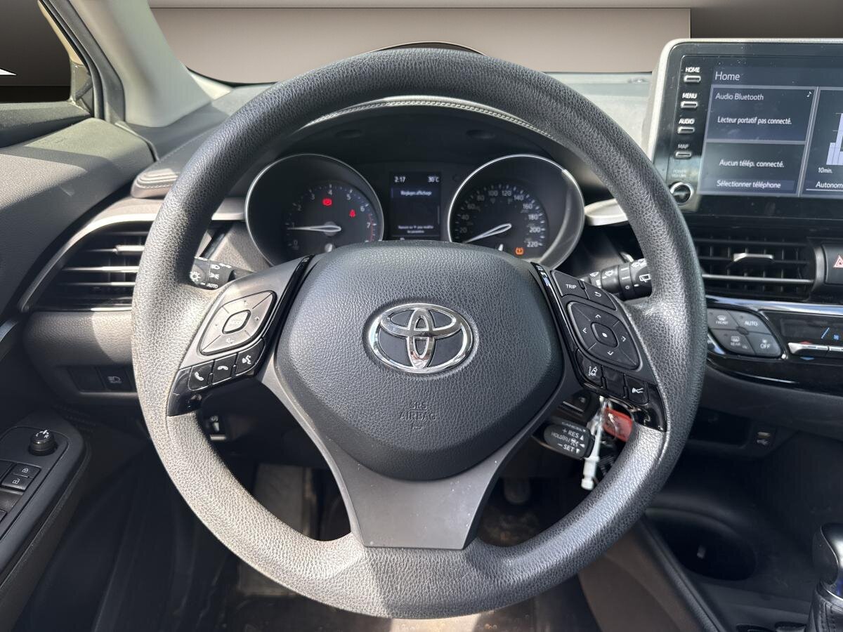 2021 Toyota C-HR - Image 12