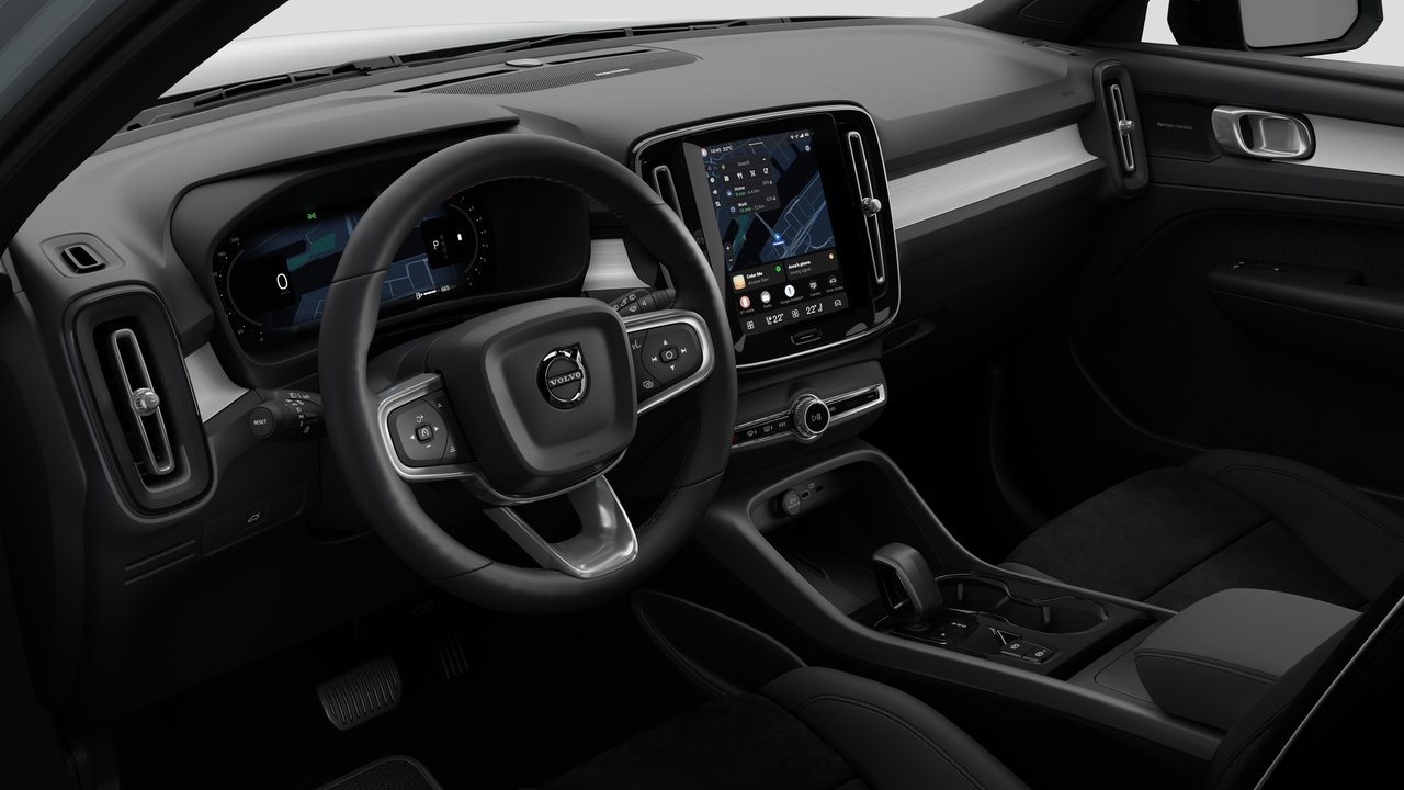 2026 Volvo XC40 - Image 10