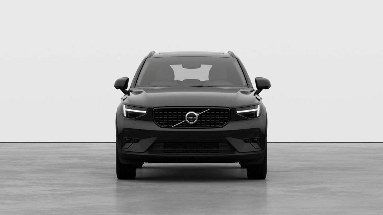 2026 Volvo XC40 - Image 5