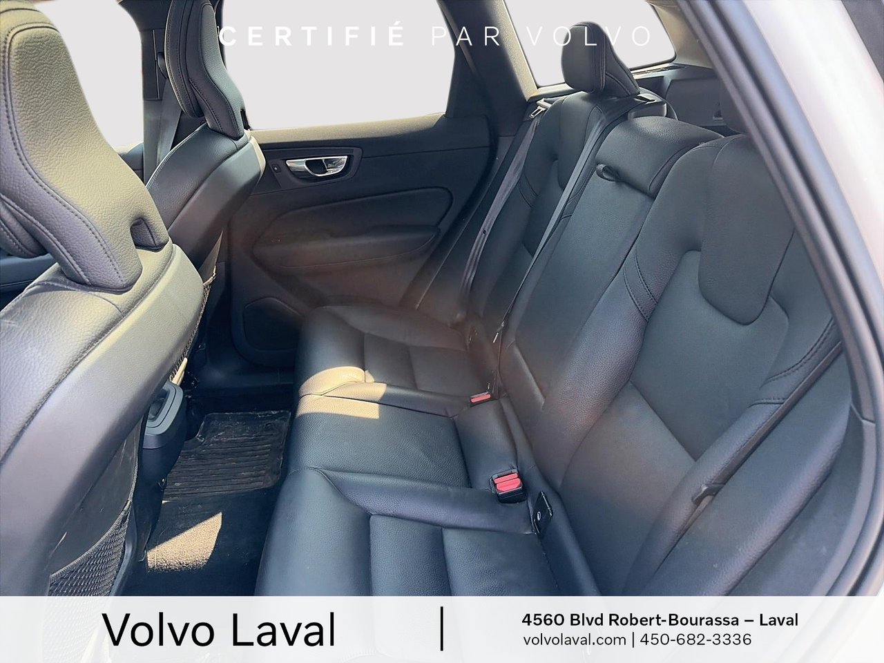 2023 Volvo XC60 - Image 16
