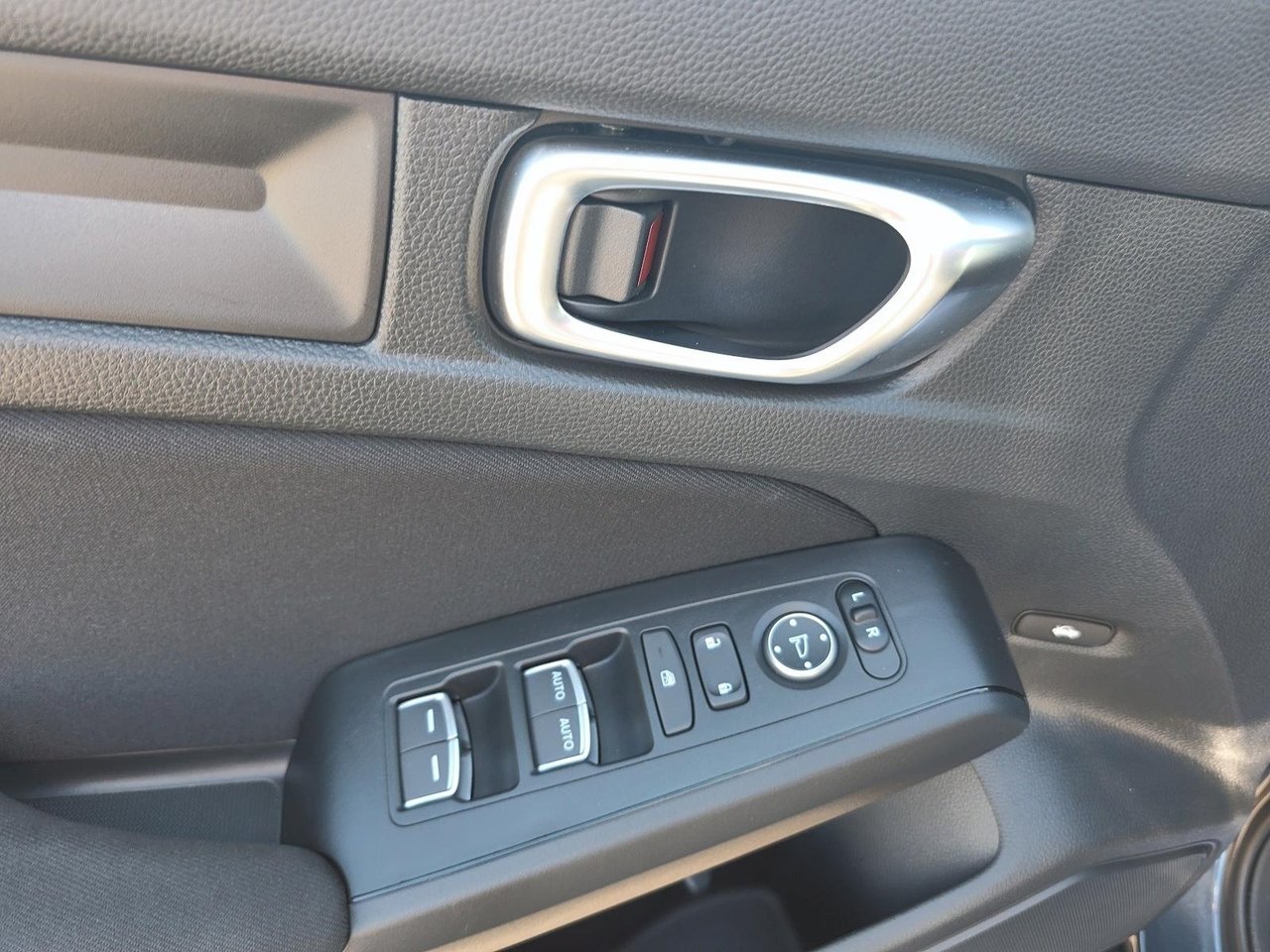 2026 Honda Civic - Image 10