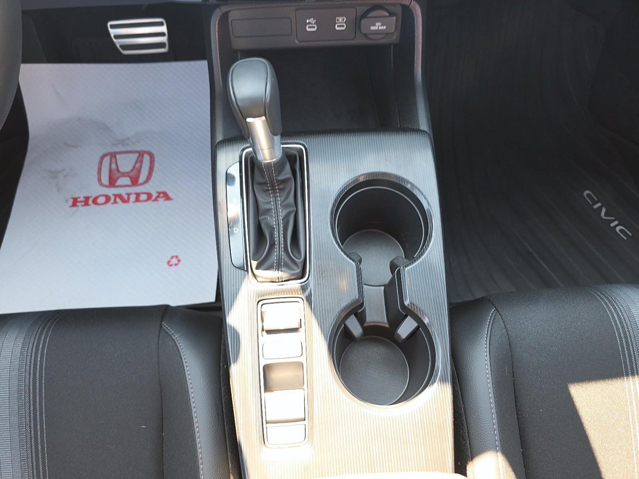 2026 Honda Civic - Image 14