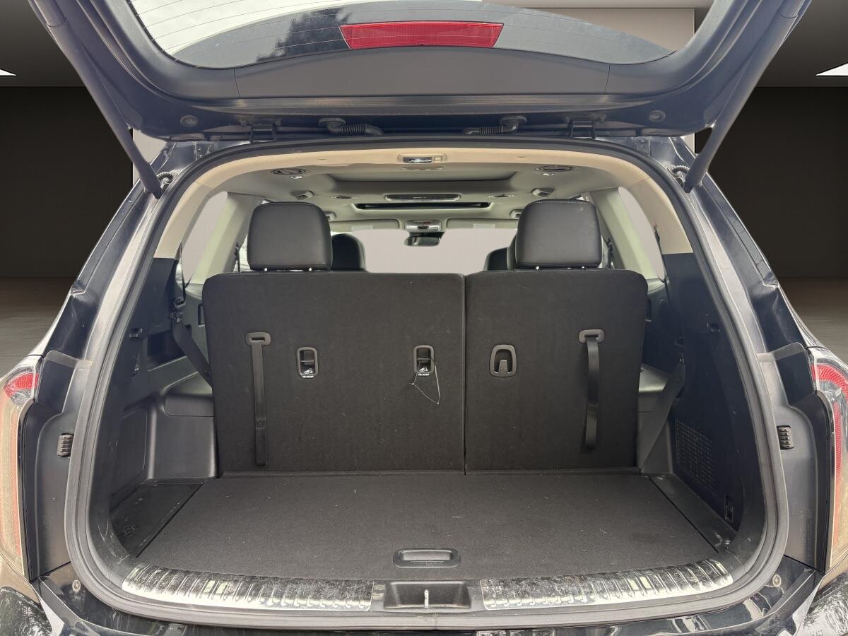 2023 Kia Telluride - Image 8