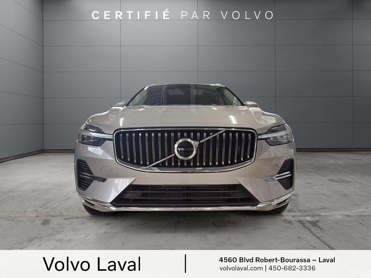2022 Volvo XC60 Recharge - Image 2