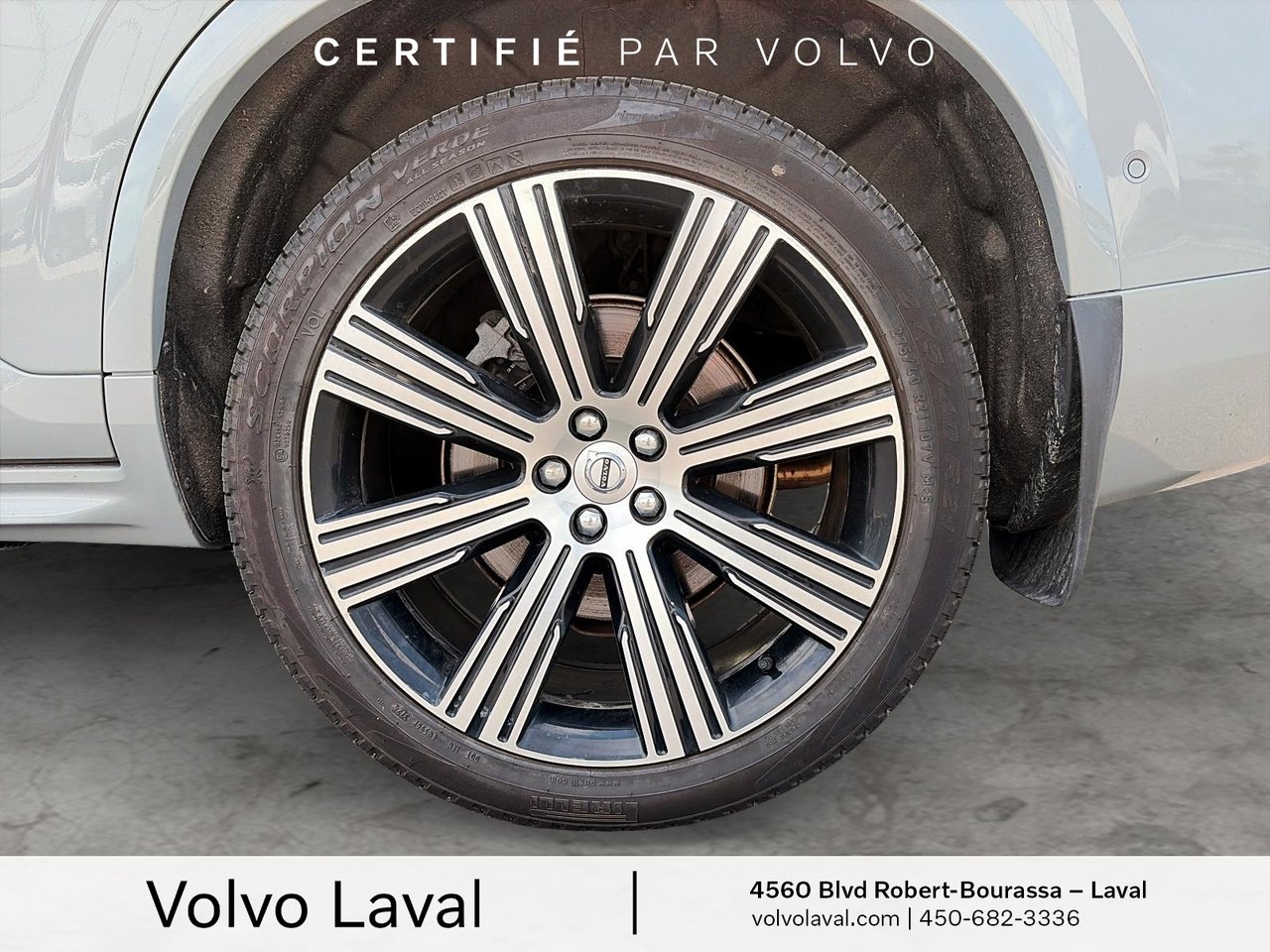 2025 Volvo XC90 Plug-In Hybrid - Image 10