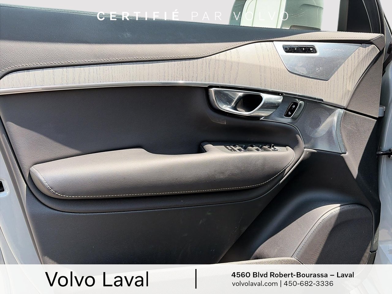 2025 Volvo XC90 Plug-In Hybrid - Image 13