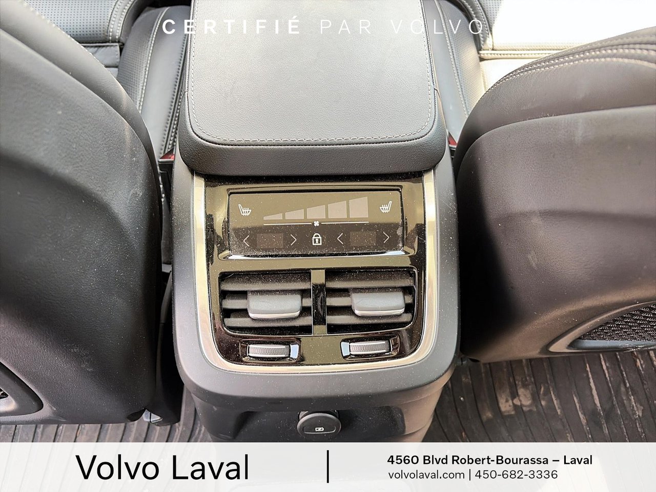 2025 Volvo XC90 Plug-In Hybrid - Image 17