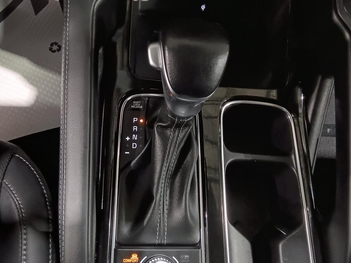 2022 Kia Telluride - Image 18
