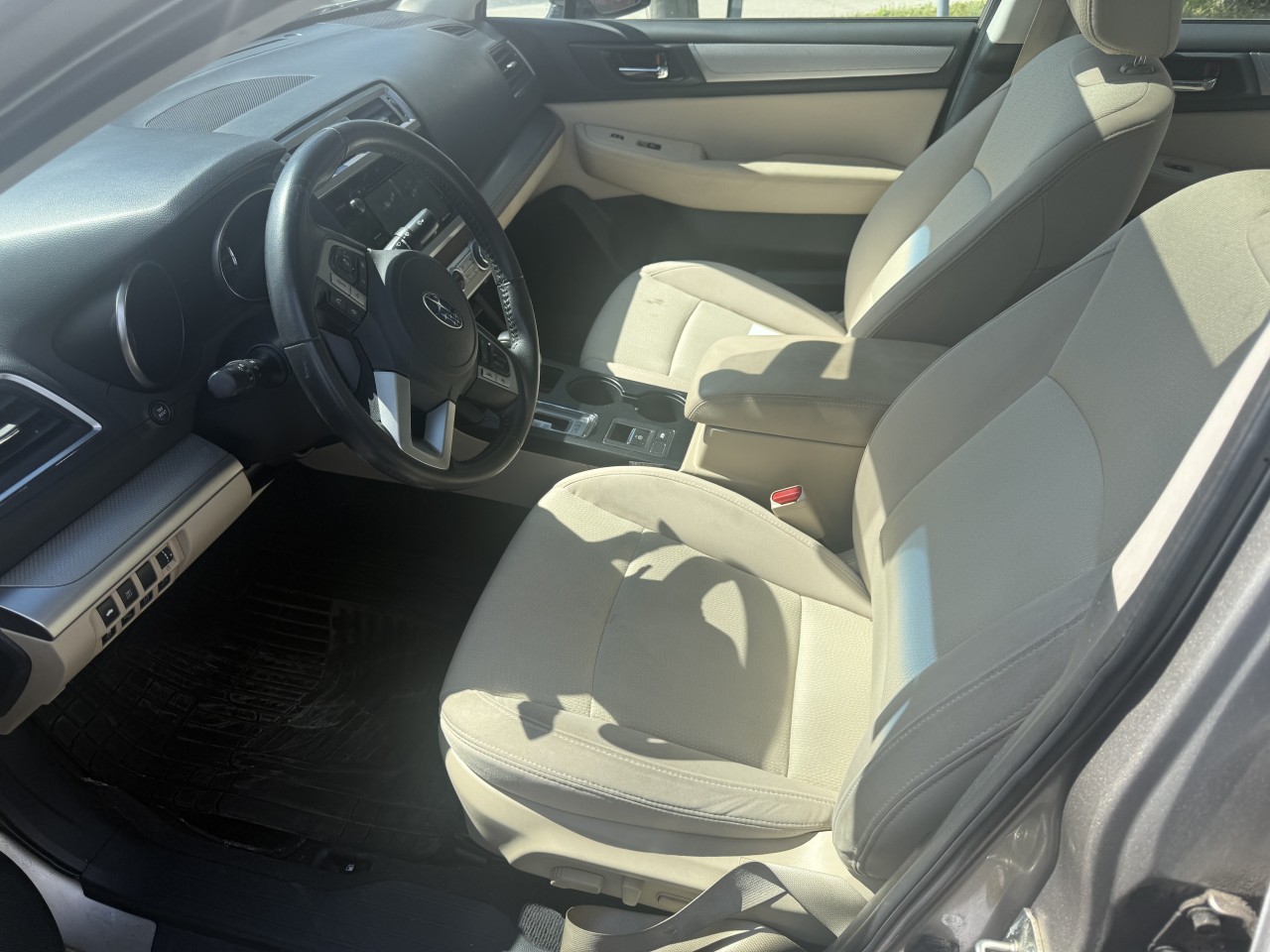 2017 Subaru Legacy - Image 11