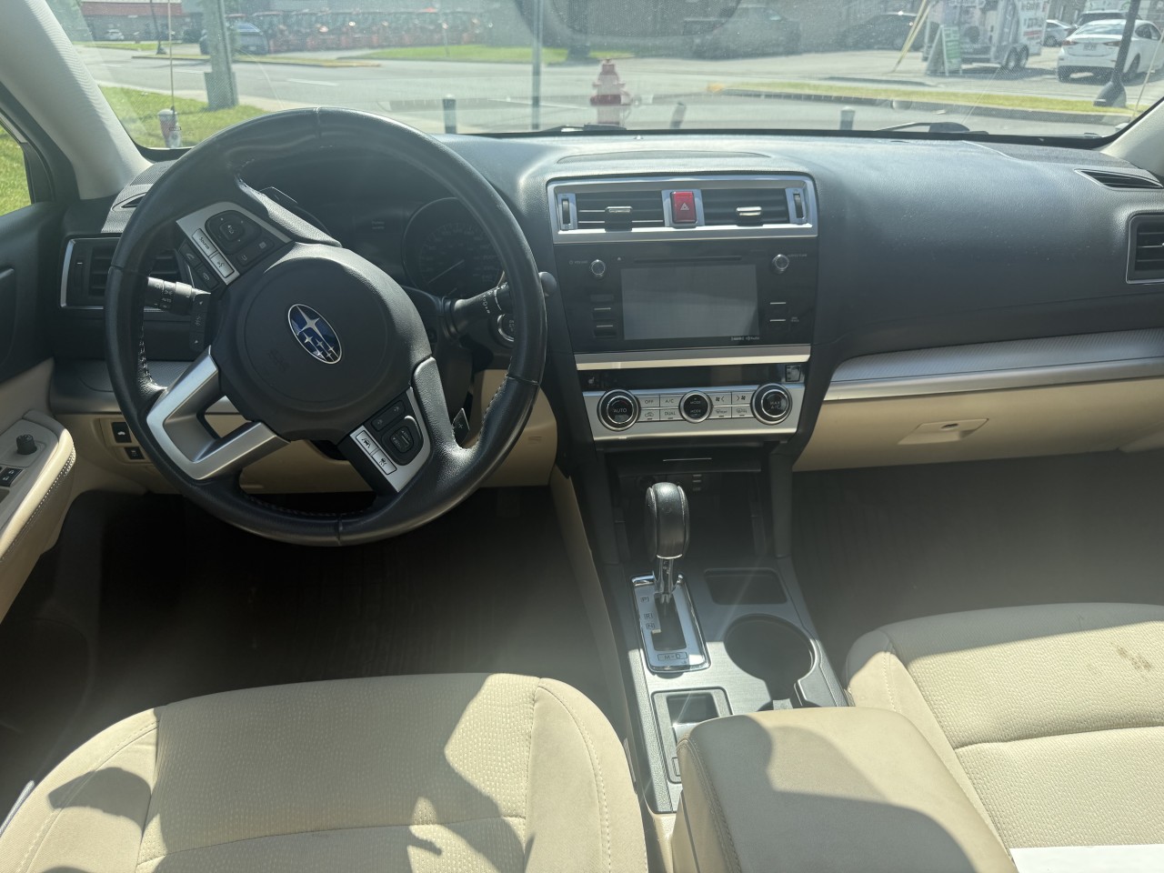 2017 Subaru Legacy - Image 14