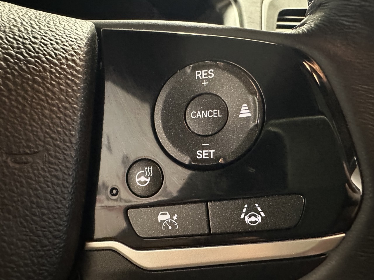 2023 Honda Odyssey - Image 15