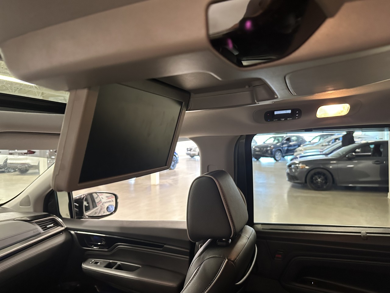 2023 Honda Odyssey - Image 21