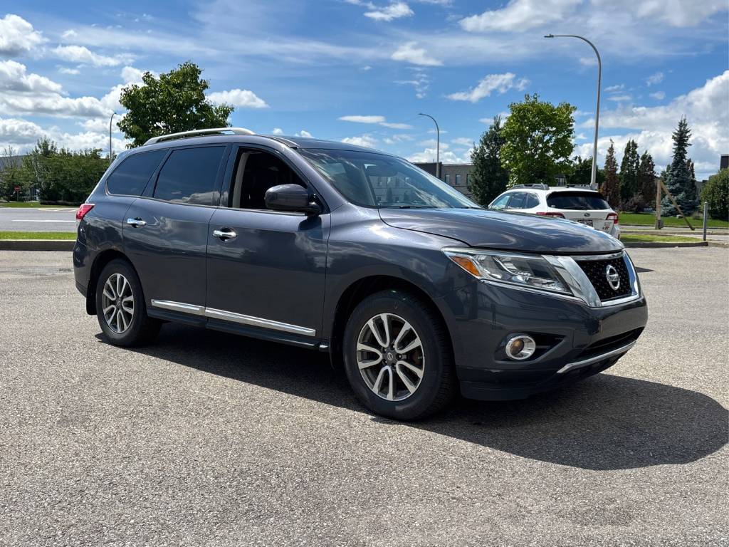 2014 Nissan Pathfinder - Image 10