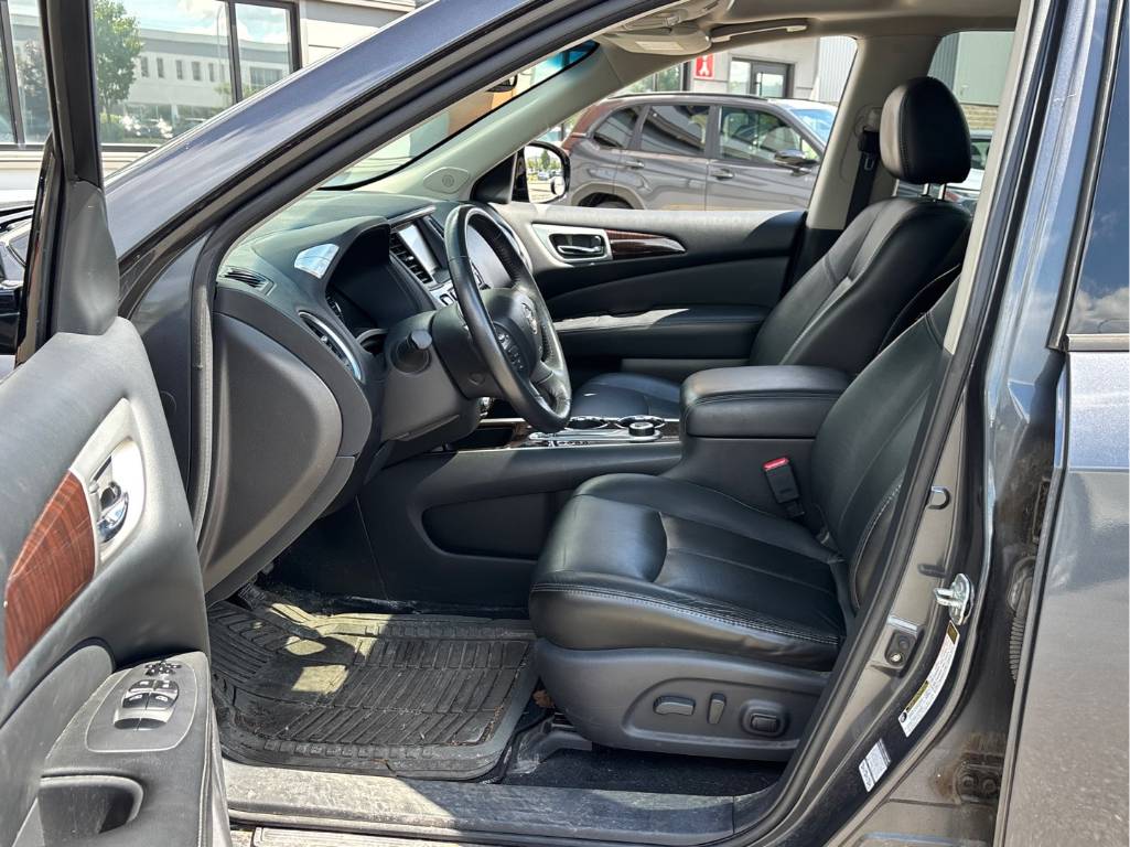 2014 Nissan Pathfinder - Image 24