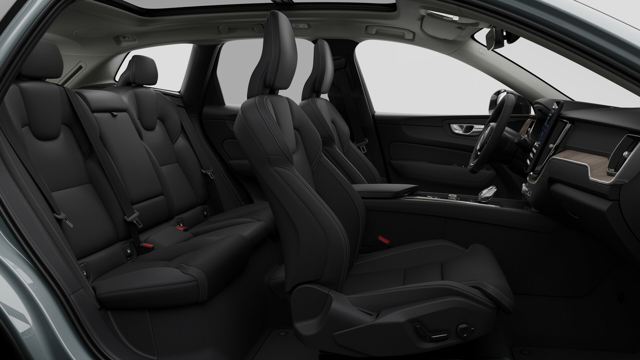 2027 Volvo XC60 Plug-in hybrid - Image 13