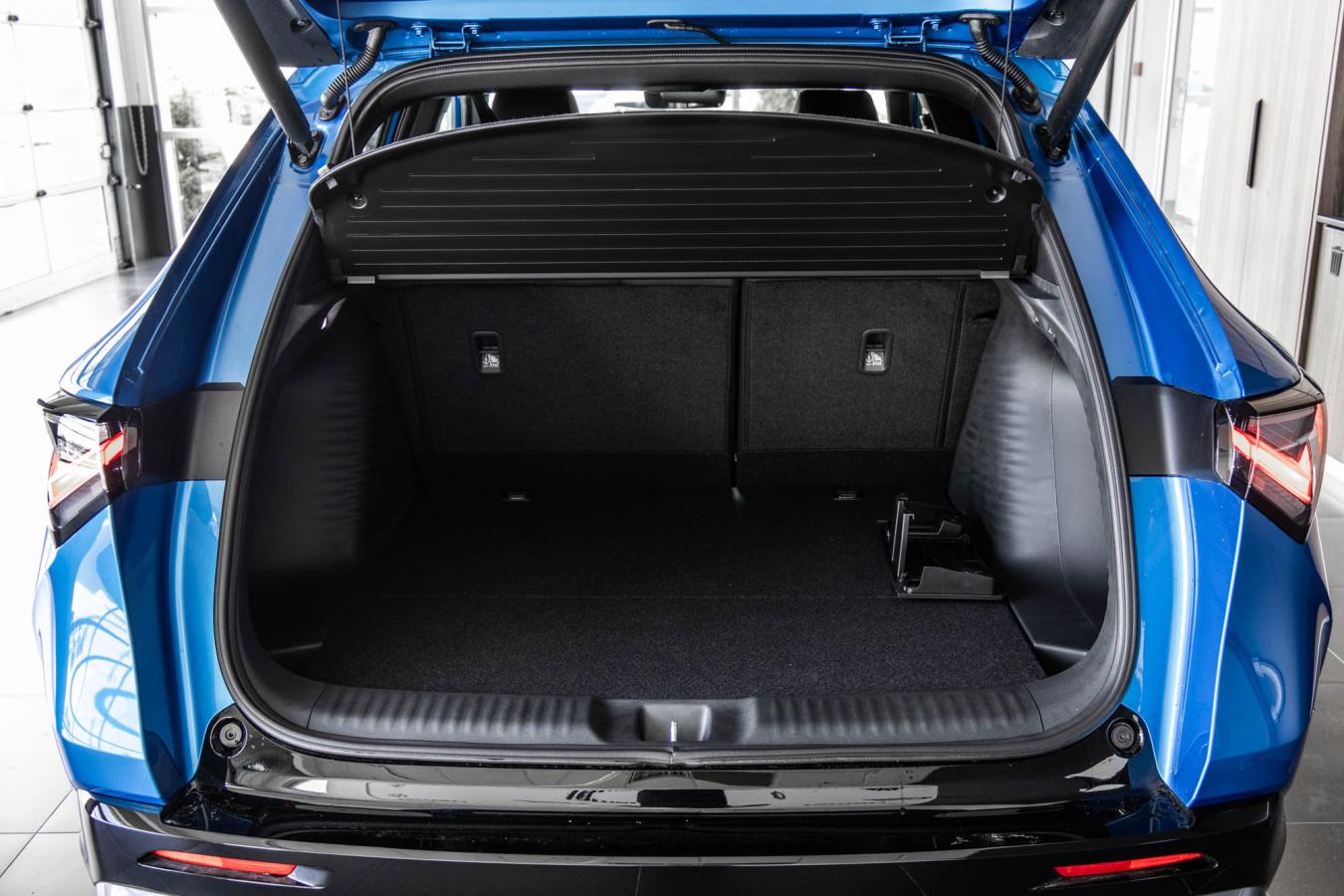 2026 Acura ADX - Image 11