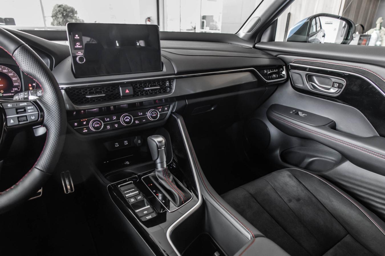 2026 Acura ADX - Image 24
