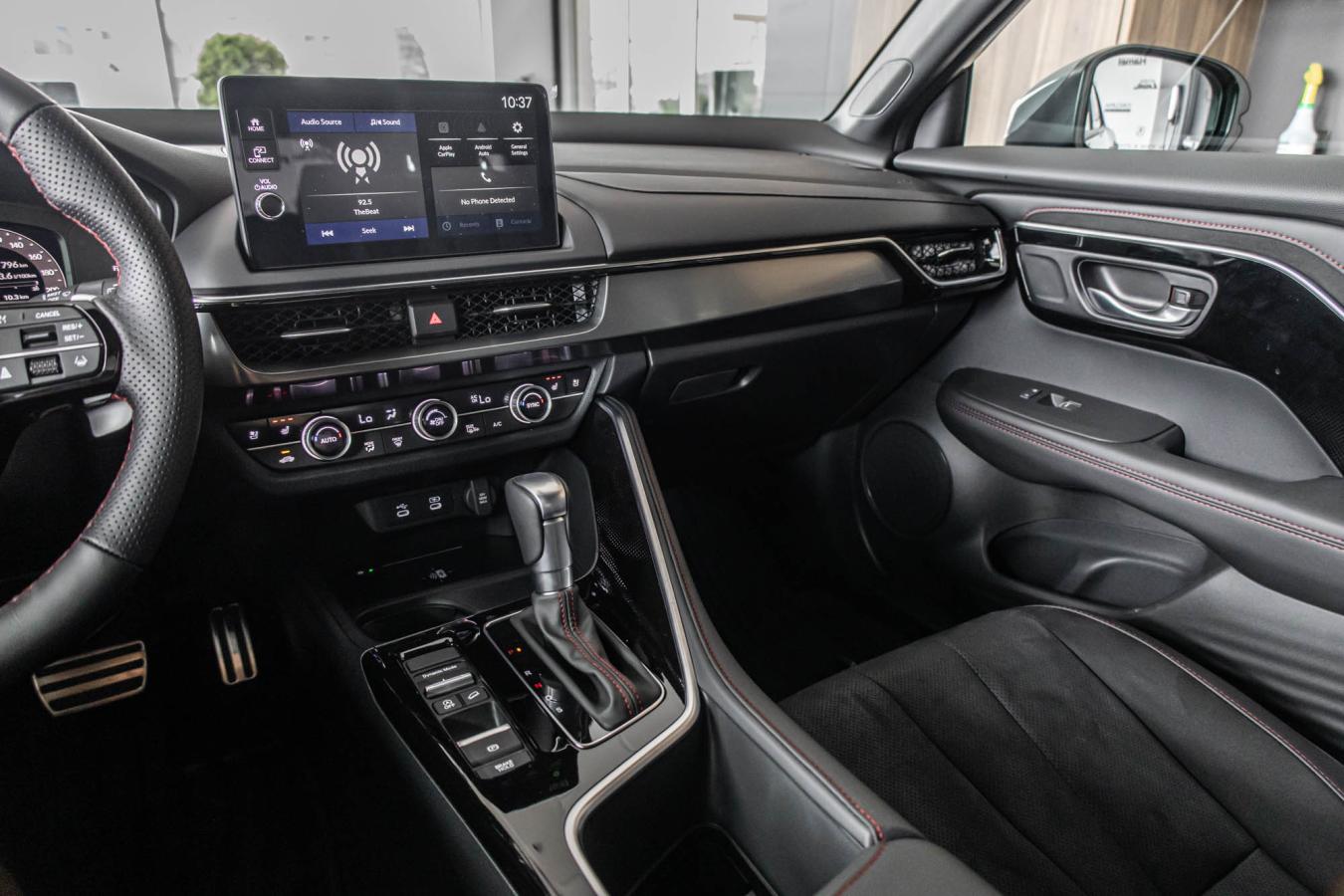 2026 Acura ADX - Image 22