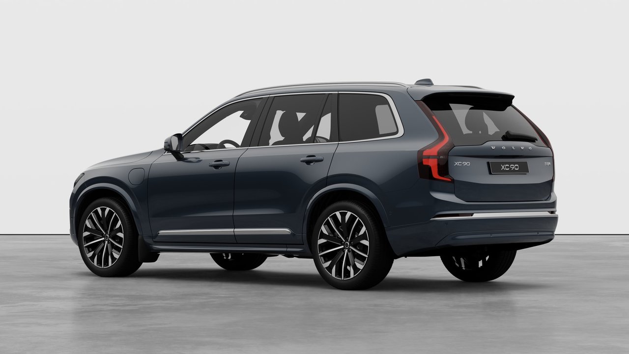 2027 Volvo XC90 Plug-in hybrid - Image 2