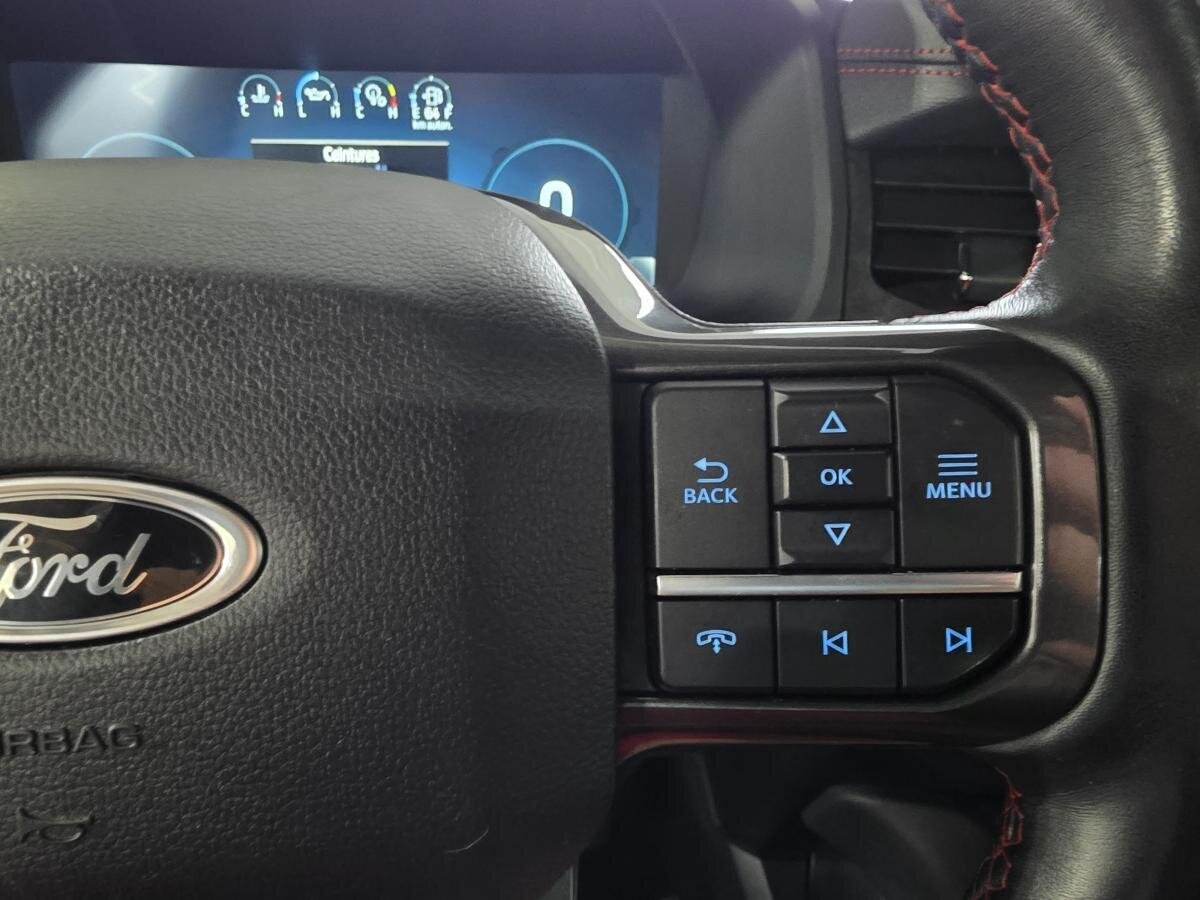 2024 Ford Expedition - Image 17