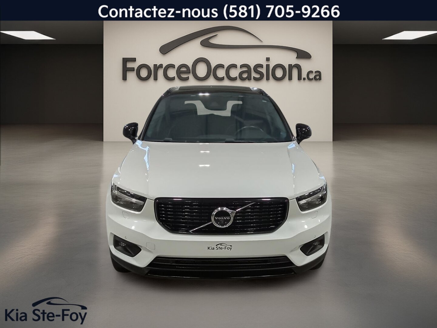 2020 Volvo XC40 - Image 2