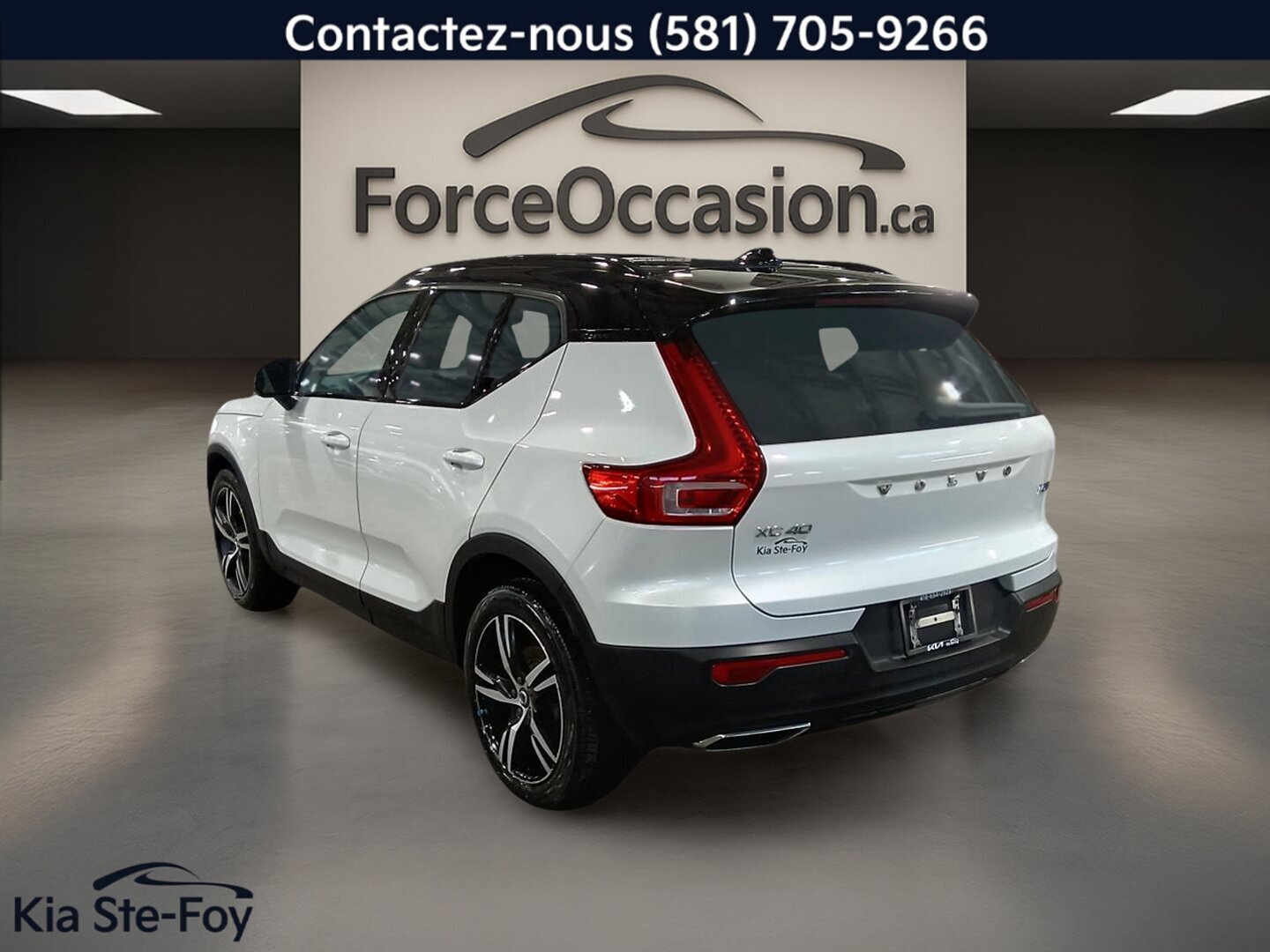 2020 Volvo XC40 - Image 6