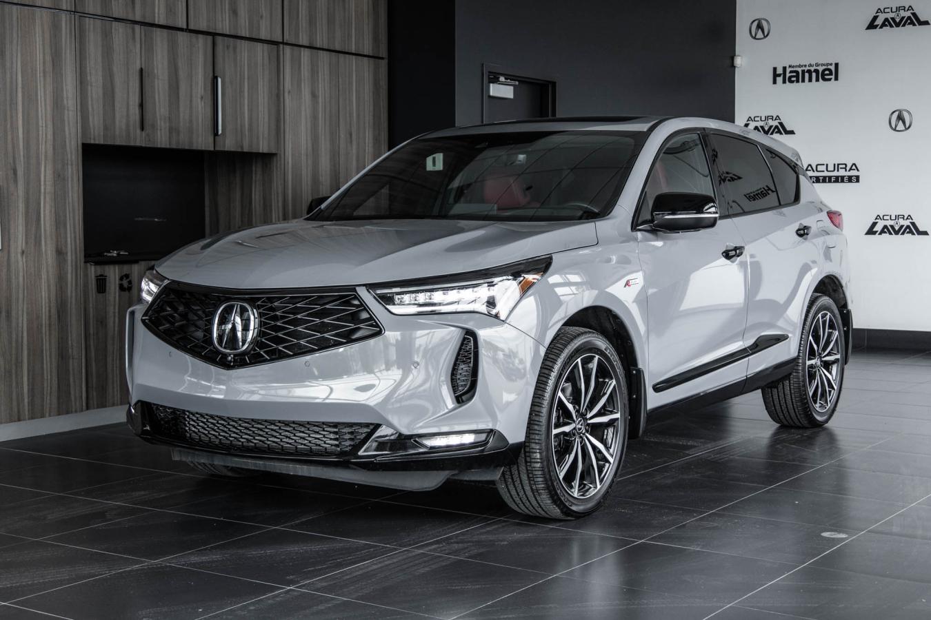 2025 Acura RDX